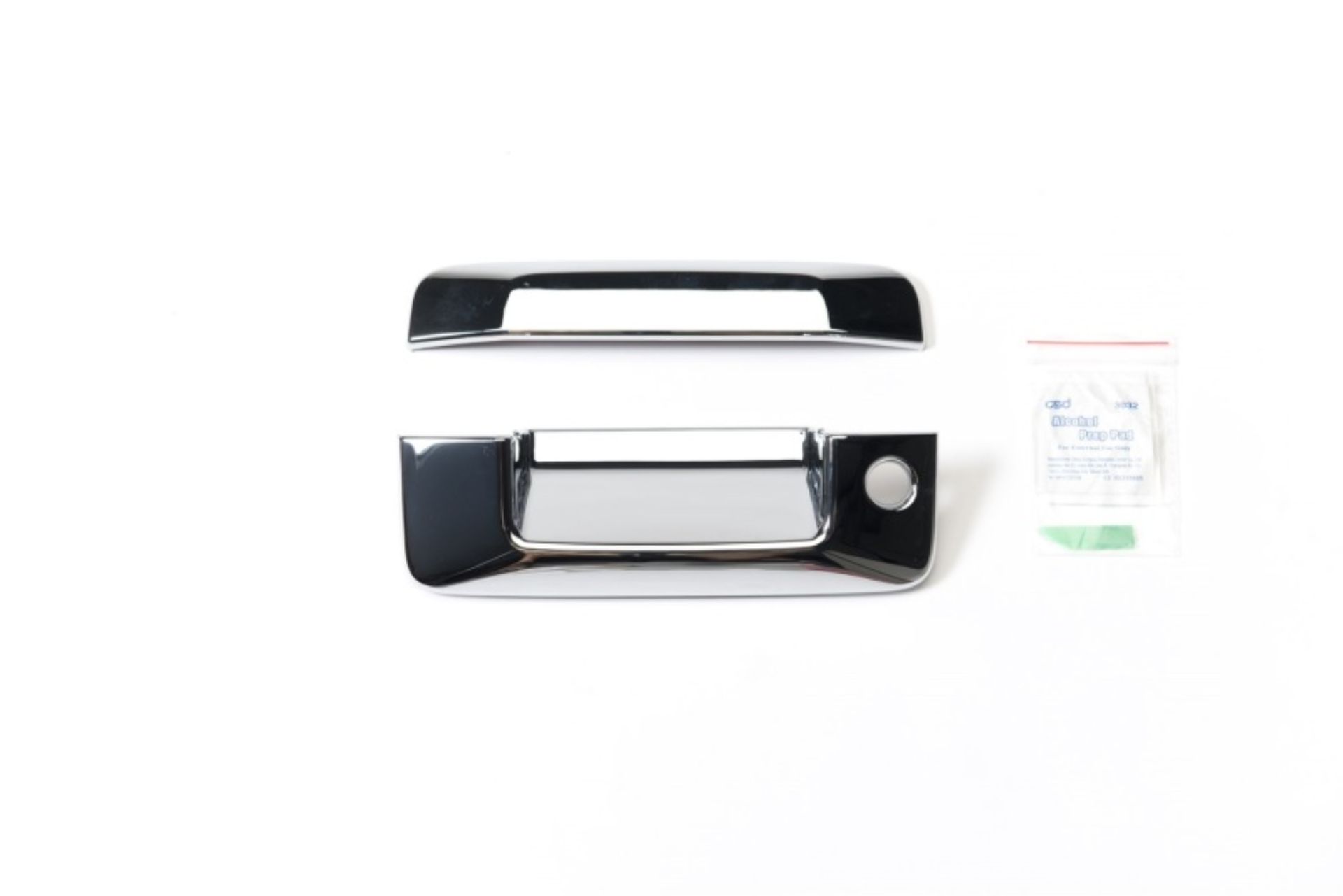 Picture of Putco 15-19 Chevy Silverado HD - w/ Keyhole (w/o Camera Opening) Tailgate & Rear Handle Covers