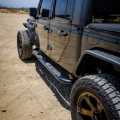 Picture of Westin 2020 Jeep Gladiator Platinum 4 Oval Nerf Step Bars - Black