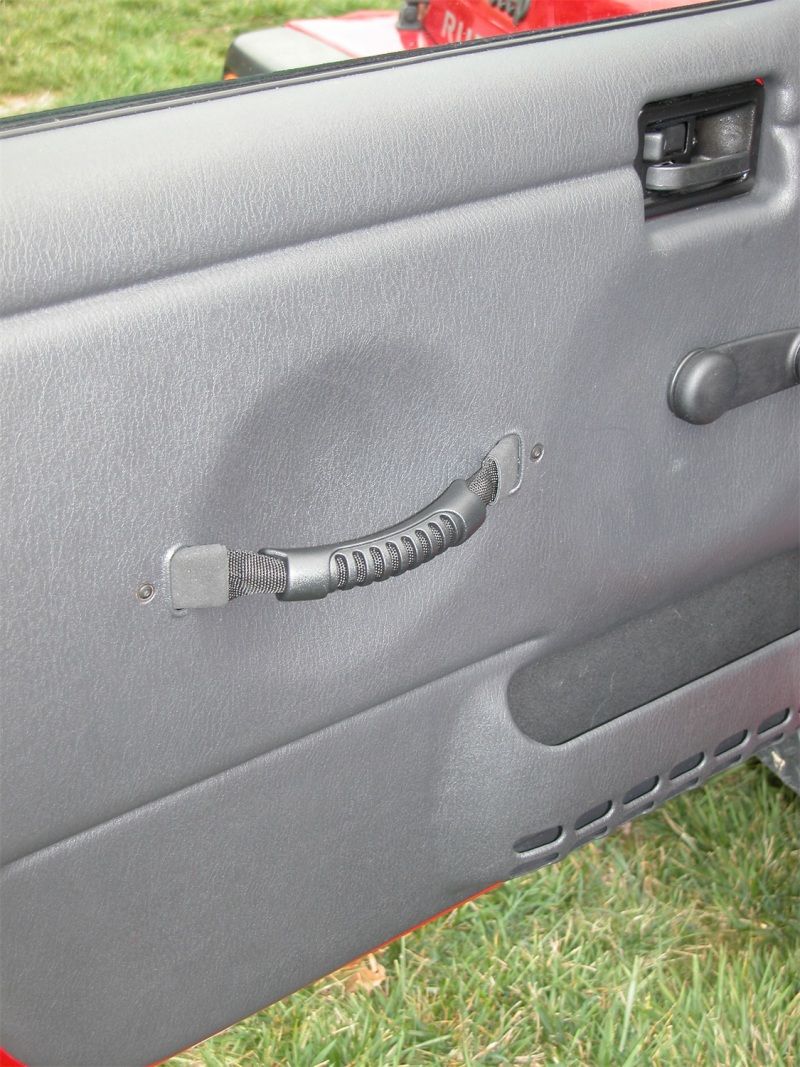Picture of Rugged Ridge Door Pull Straps Black 97-06 Jeep Wrangler