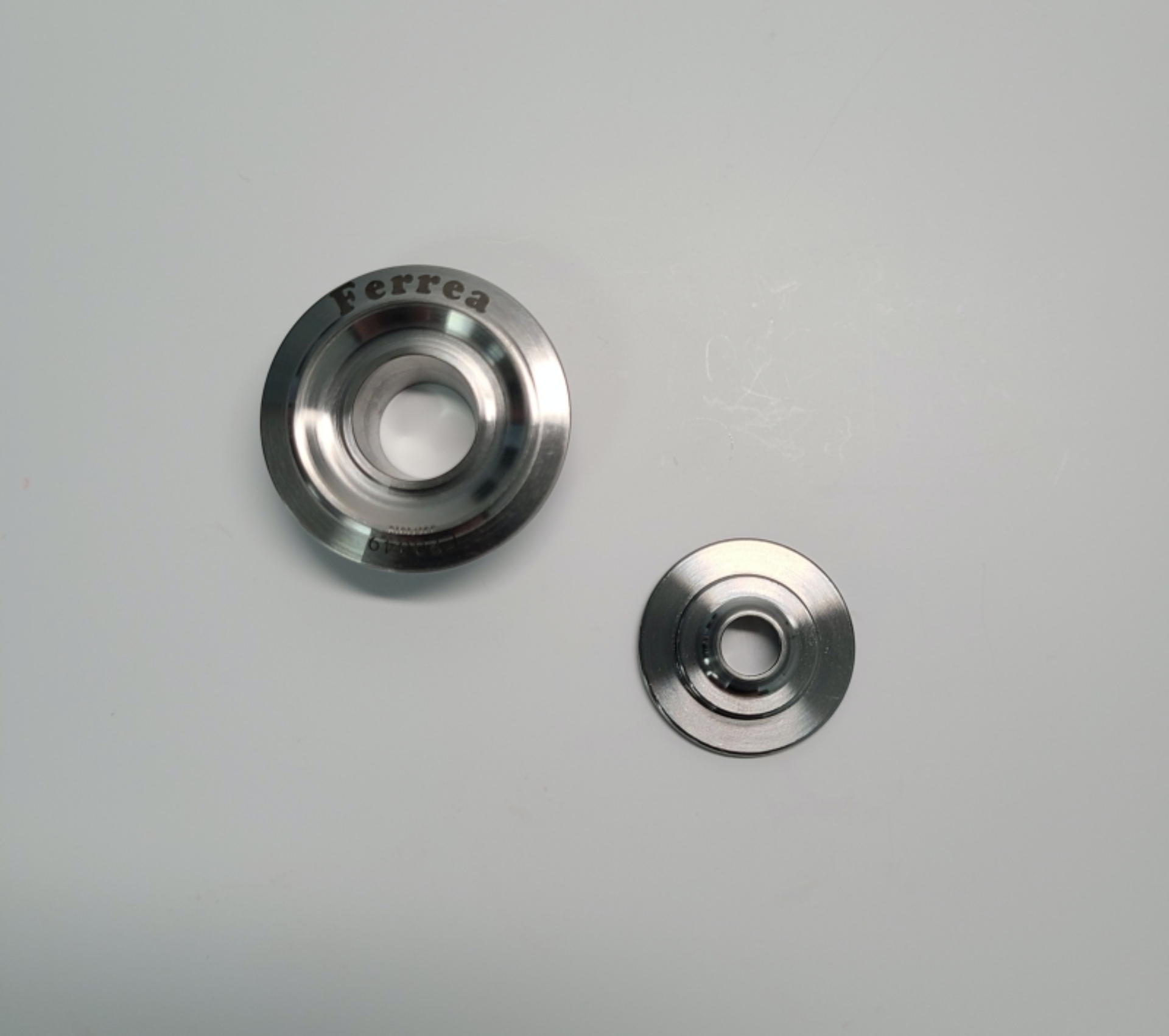 Picture of Ferrea Triple Spring Pro CNC 10 Deg Tool Steel Retainer - Single (Drop Ship Only)