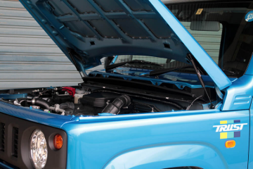 Picture of GReddy Engine Hood Lifter Kit 18+ Jimny JB64W (Designed for OEM weight hoods.)
