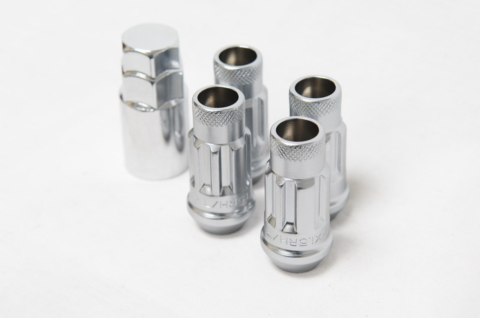 Picture of Wheel Mate Muteki SR48 Open End Locking Lug Nut Set of 4 - Satin Silver 12x1.50 48mm
