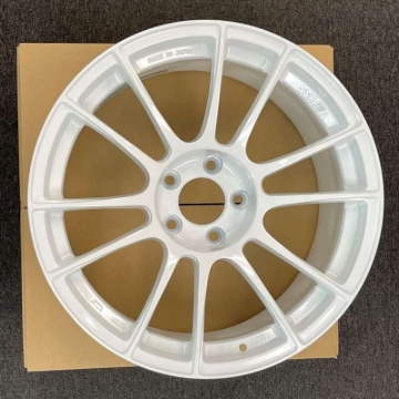Picture of SSR GTX04 19x9.5 5x114.3 38mm Offset White Wheel *SPECIAL ORDER-NO CANCELLATION/RETURN*