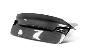 Picture of Seibon 17-20 Tesla Model 3 Carbon Fiber Trunk Lid w/Integrated Spoiler (Models w/o Power Trunk ONLY)