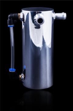 Picture of Weapon R 24 fl oz Polished Oil Catch Can w/ 15mm Inlet Ports