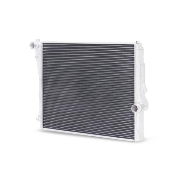 Picture of Mishimoto 99-06 BMW 323i/323i/328i/330i Performance Aluminum Radiator