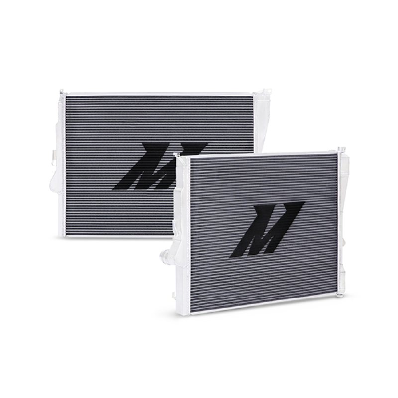 Picture of Mishimoto 99-06 BMW 323i/323i/328i/330i Performance Aluminum Radiator