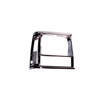 Picture of Omix RH Chrome Blk Headlight Bezel 84-01 Cherokee (XJ)