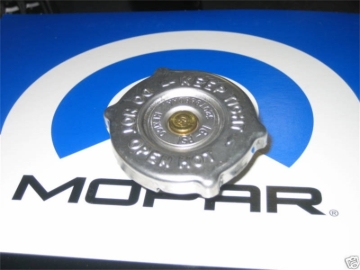 Picture of Omix Radiator Cap 16 lbs. Pressure 76-01 Jeep Models