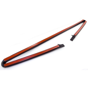 Picture of Omix Lower Tailgate Seal 97-06 Jeep Wrangler