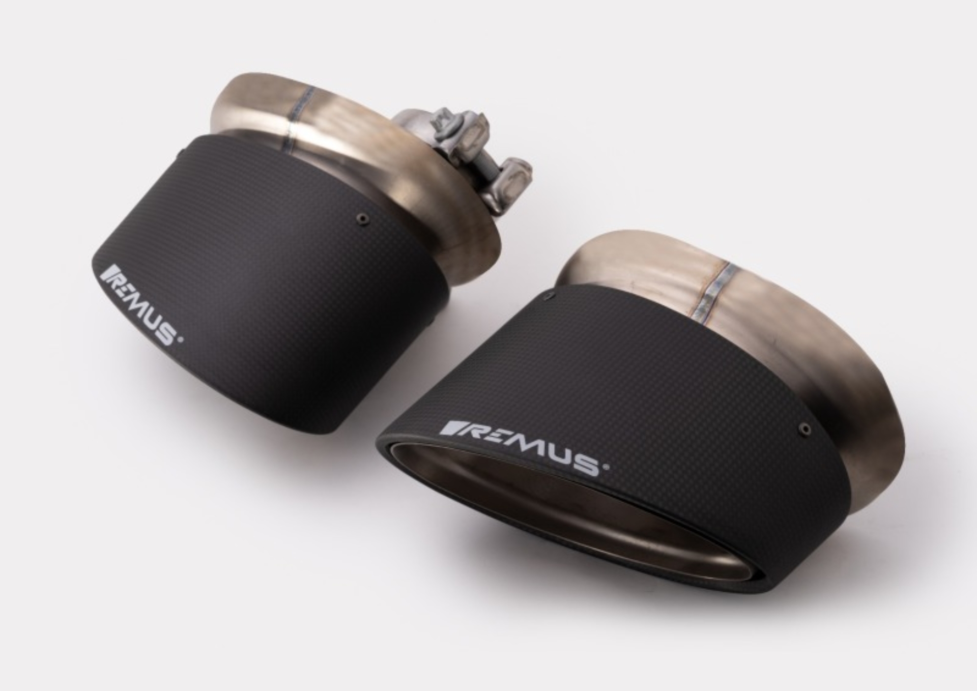 Picture of Remus Carbon 175x108mm Angled Titanium Internals w/Adj Clamp Tail Pipe Set (Pair)