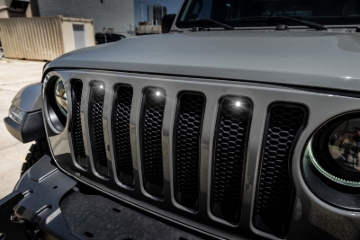 Picture of Oracle Pre-Runner Style LED Grille Kit for Jeep Wrangler JL - White