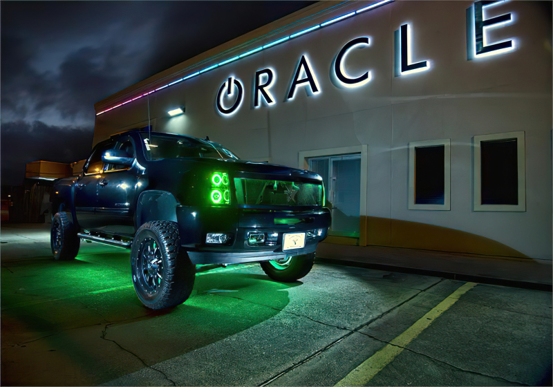 Picture of Oracle Chevy Silverado 07-13 Halo Kit Round Style - ColorSHIFT w/o Controller