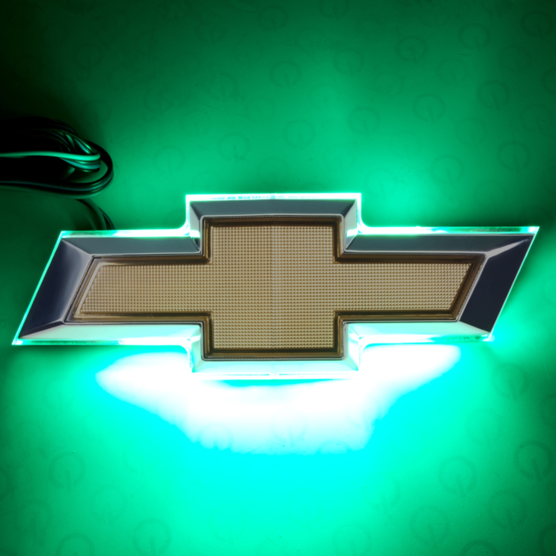 Picture of Oracle Illuminated Bowtie - Dual Intensity - Green