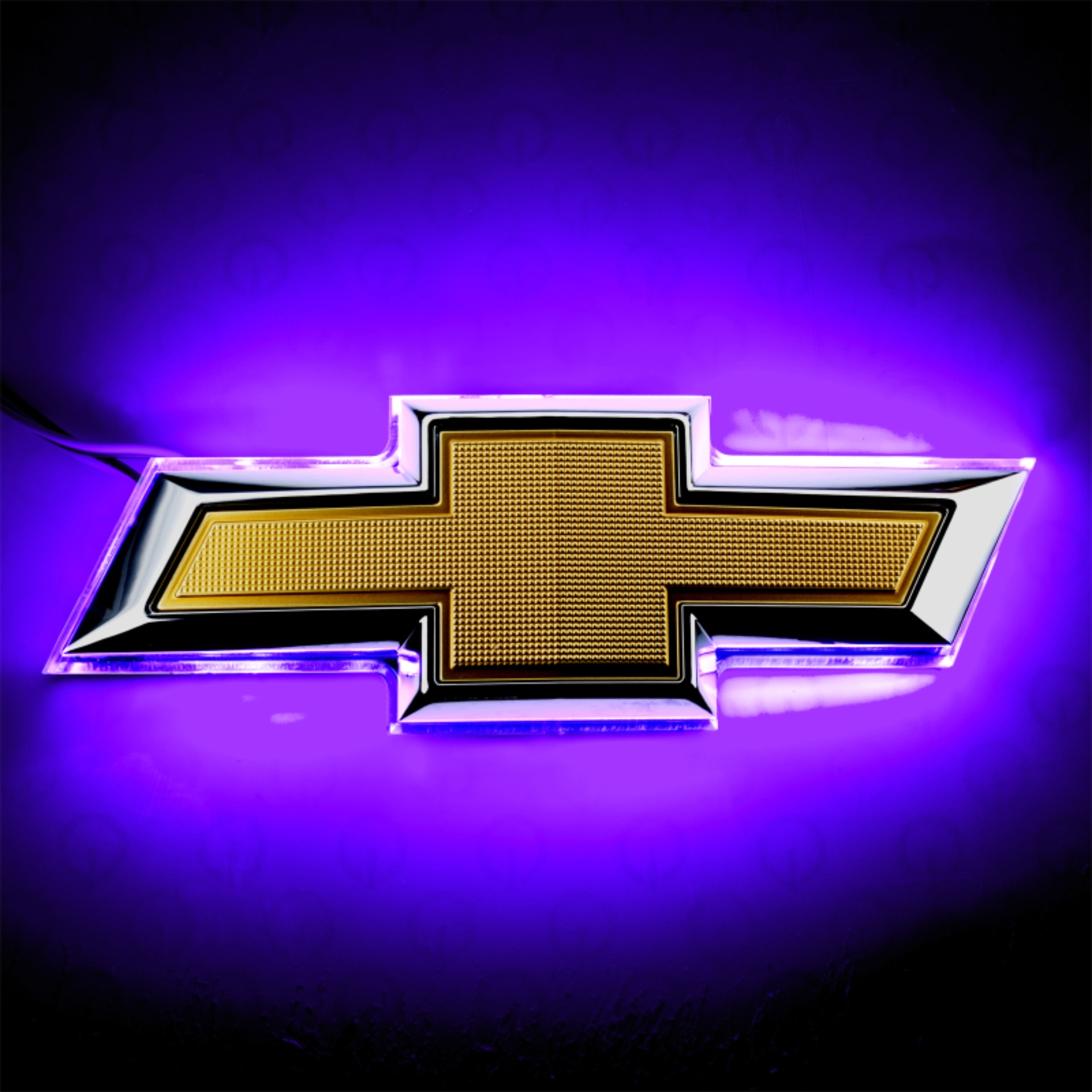 Picture of Oracle 14-15 Chevrolet Camaro Illuminated Bowtie - Dual Intensity - UV/Purple