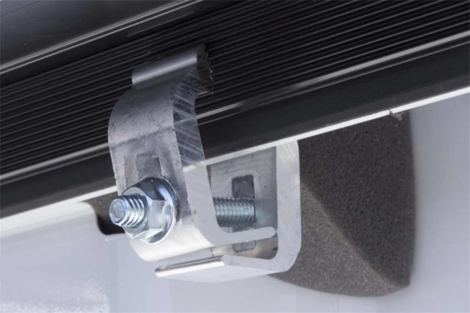 Picture of Access Vanish 16-19 Tacoma 5ft Bed (Except trucks w/ OEM hard covers) Roll-Up Cover