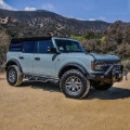 Picture of Westin/HDX 2021+ Ford Bronco Drop Nerf Step Bars - Textured Black