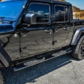 Picture of Westin 20-22 Jeep Gladiator PRO TRAXX 4 Oval Nerf Step Bars - Black
