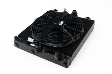 Picture of CSF Universal Half Radiator w/-16AN & Slip-On Fittings/12in SPAL Fan & Shroud - Black Finish