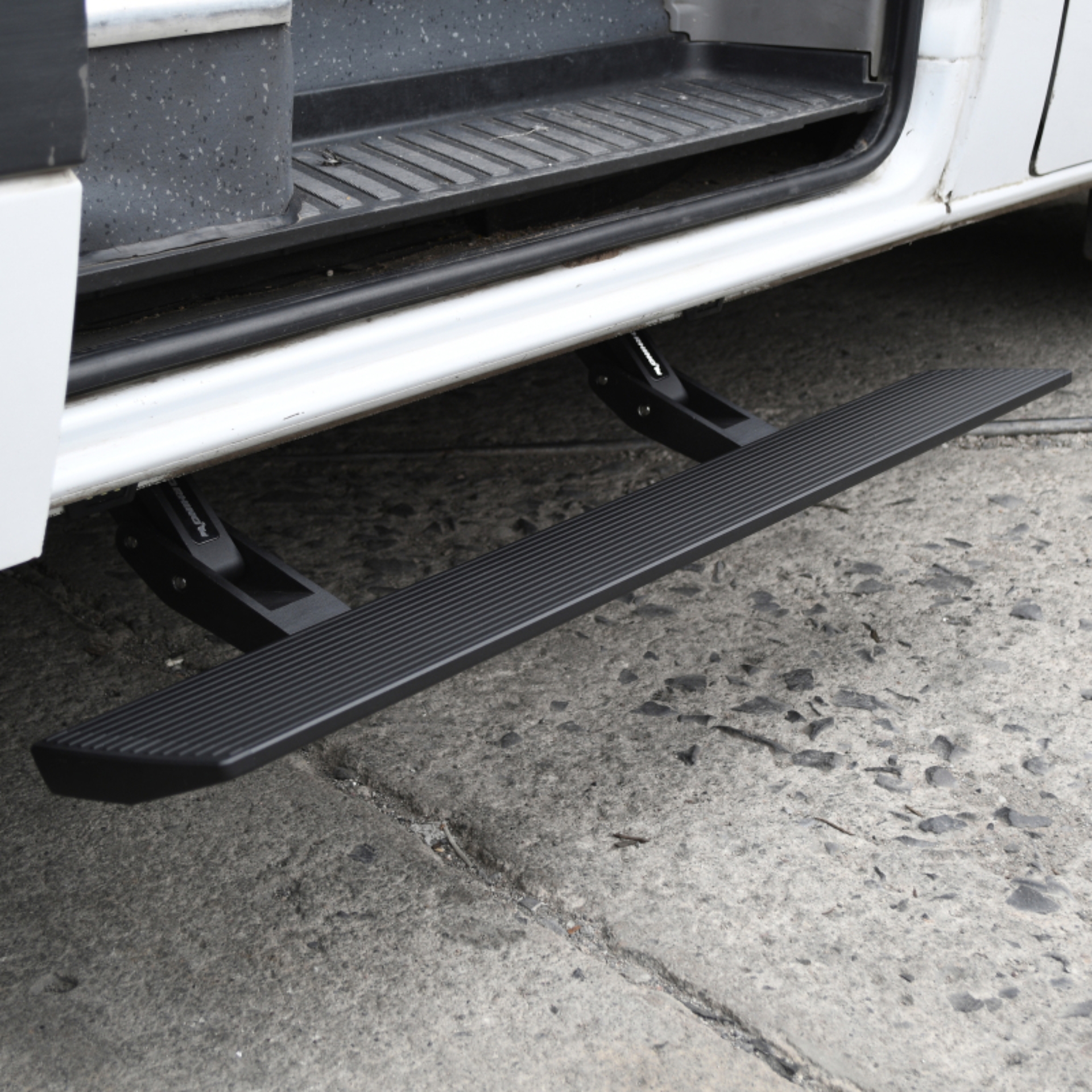 Picture of RealTruck 13-18 MB Sprinter 2500/3500 Van 3dr VoltStep Electric Running Board Kit - Bedliner Coat