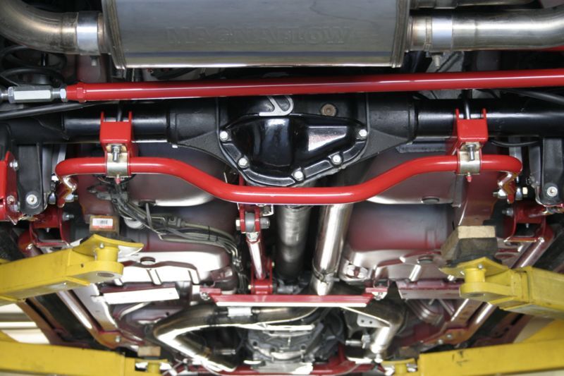 Picture of UMI Performance UMI Sway Bars - 2245-300-R