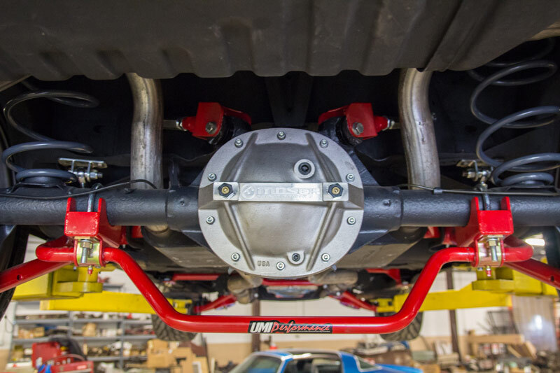 Picture of UMI Performance UMI Sway Bars - 3052-325-R
