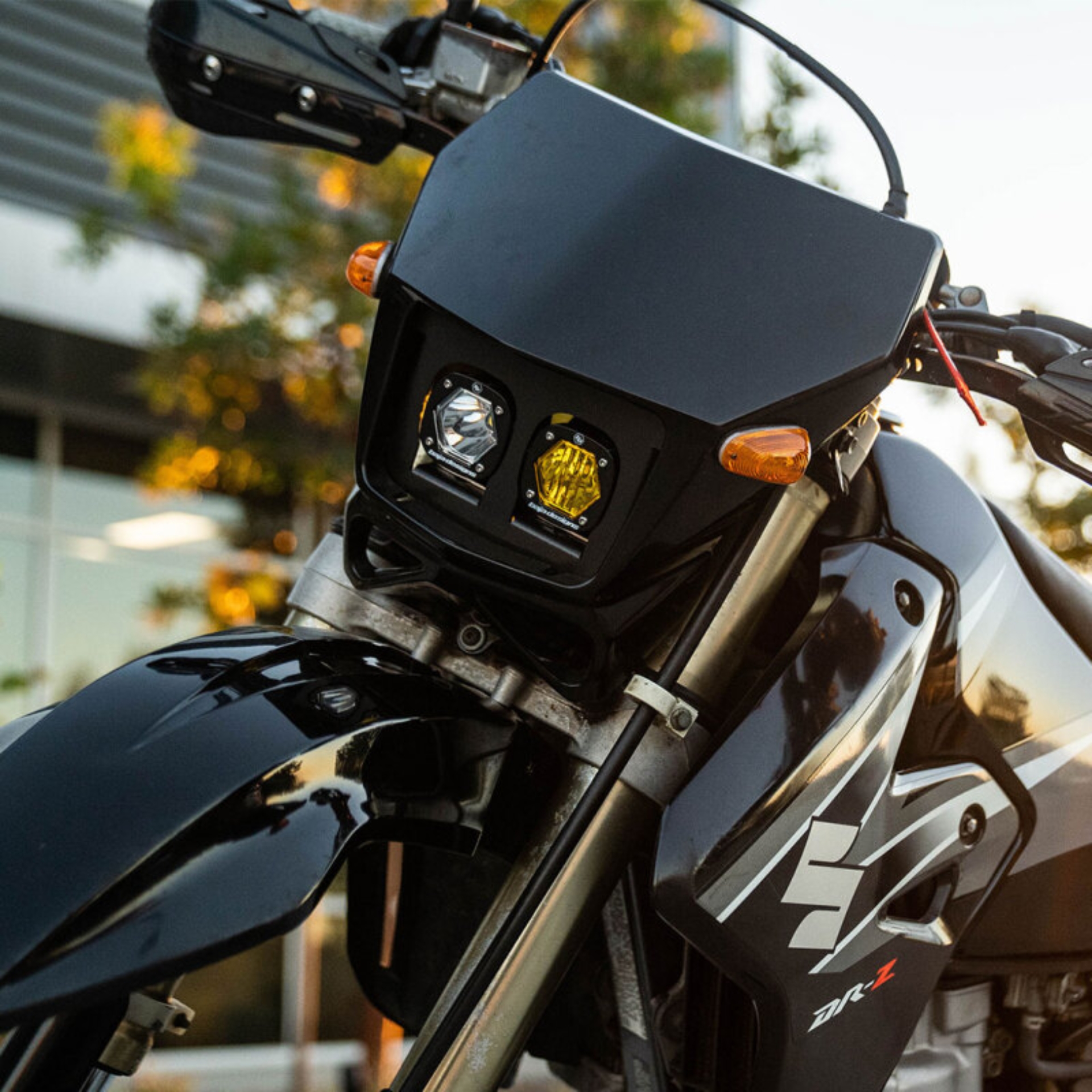 Picture of Baja Designs Suzuki DRZ400/S/SM/DR650/SE/R/RE/S Dual S1 Headlight Kit