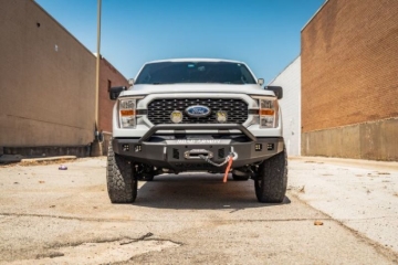 Picture of Road Armor 21-23 Ford F-150 Stealth Front Bumper w/Pre-Runner Guard - Tex Blk