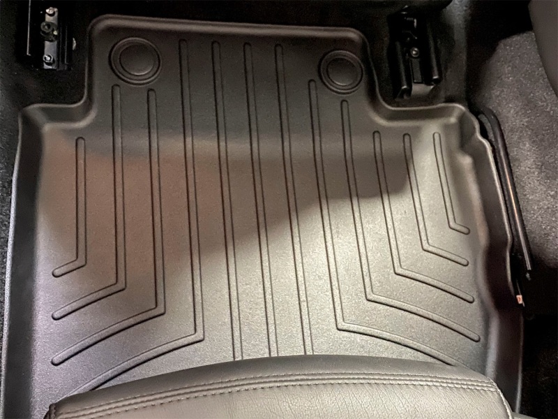 Picture of WeatherTech WT FloorLiner-Rear-Blk Floor Mats - 442025