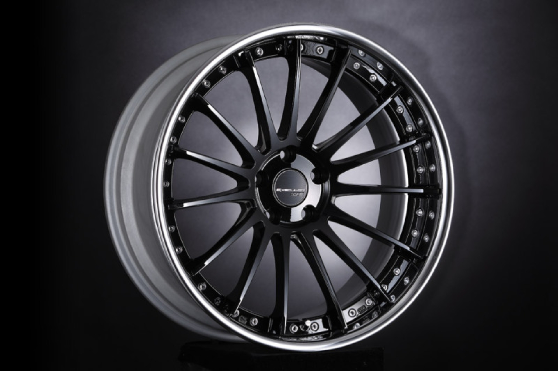 Picture of SSR Executor CV04 19x10.5 5x114.3 38 Offset Gunmetal w/ Anodized Black Inner Barrel