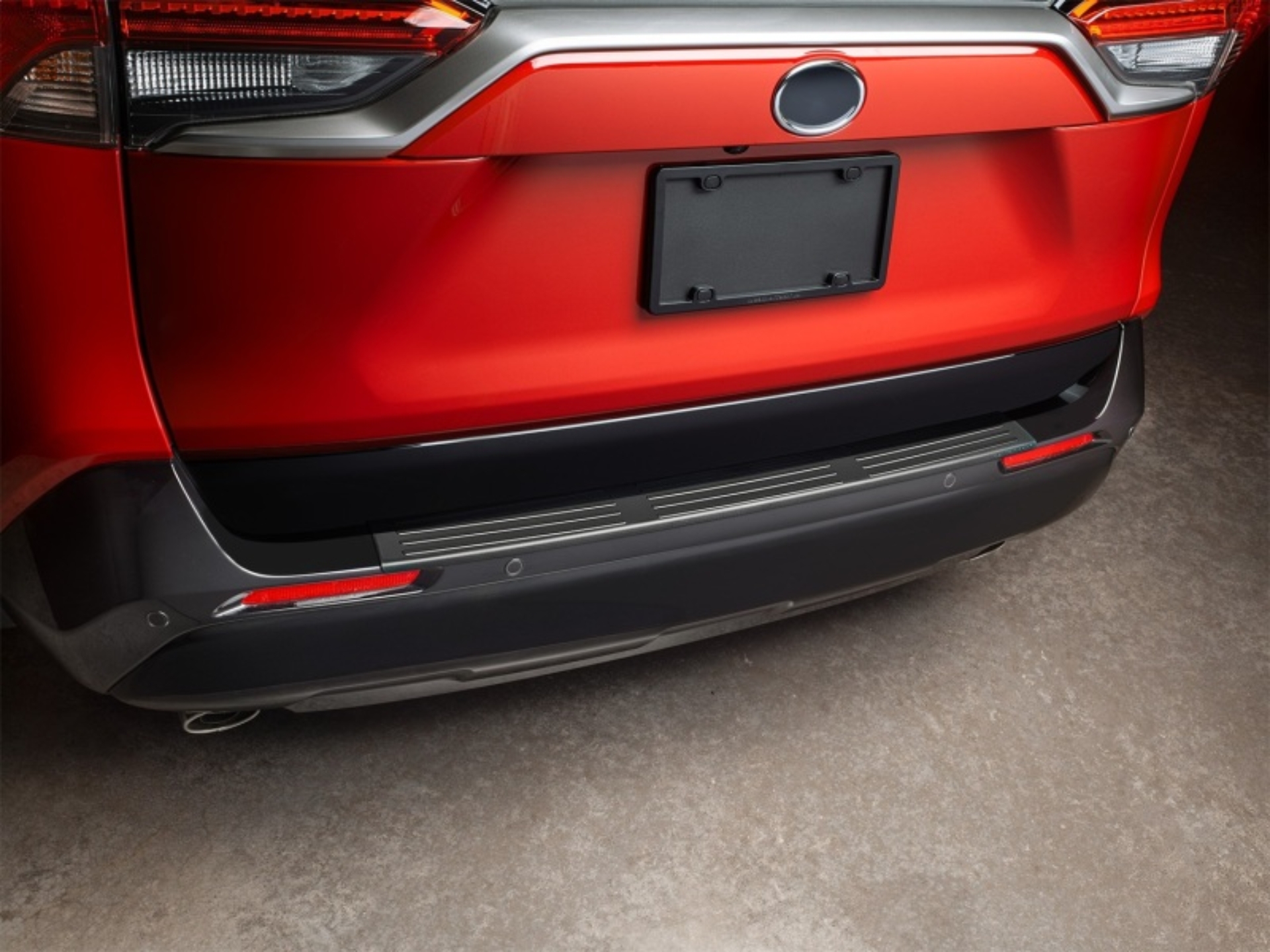 Picture of WeatherTech 19-23 Toyota RAV4 (Incl. Hybrid) & 21-23 RAV4 Prime BumperTopper - Black