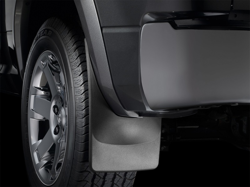Picture of WeatherTech 17-120 Ford F-250/350/450/550 w/Fender Flares Rear Dually No Drill Mudflaps - Black