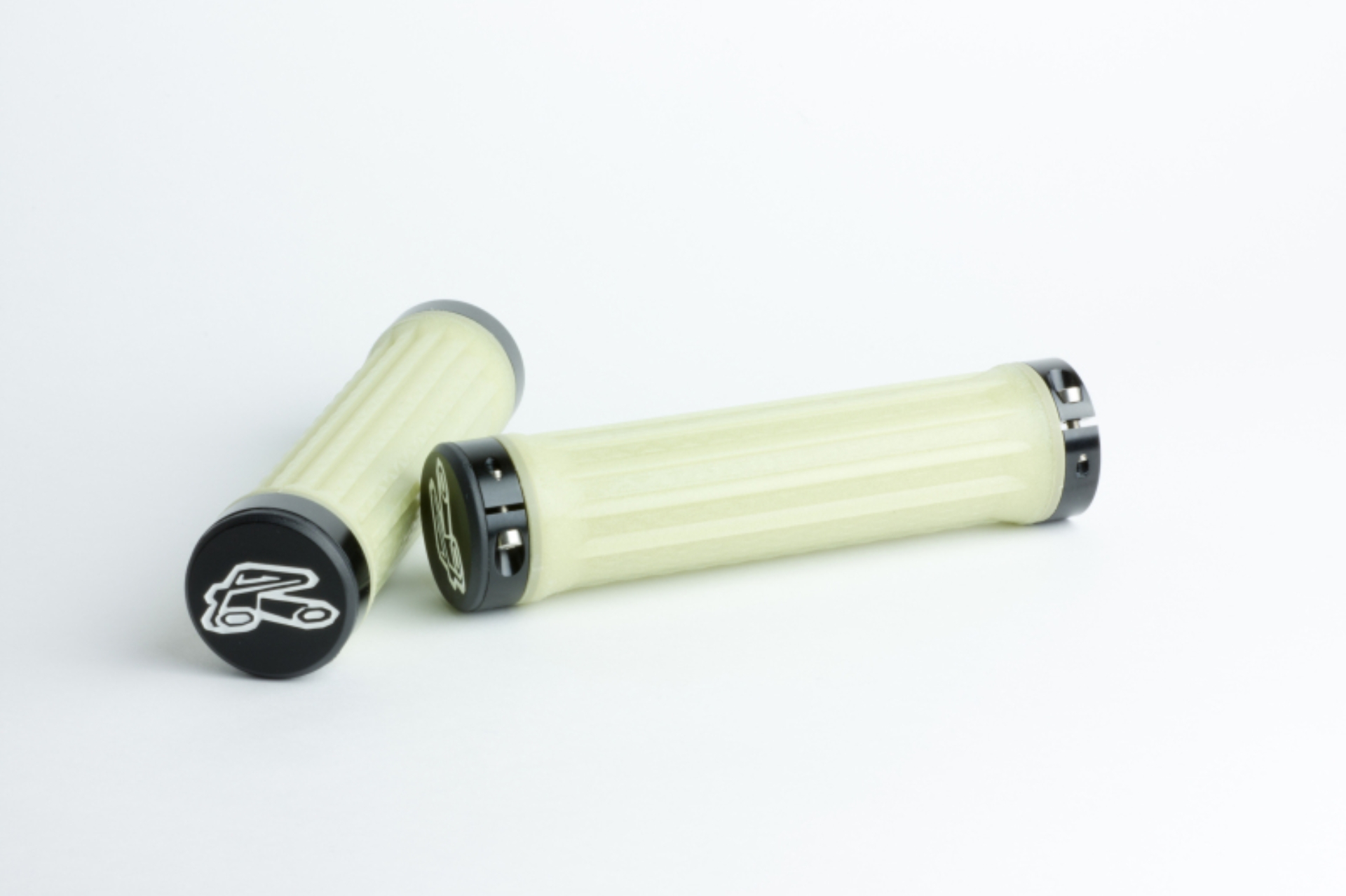 Picture of Renthal Lock-On Traction Grip Kevlar