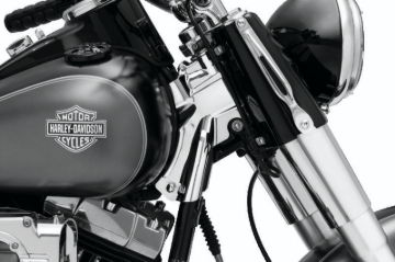 Picture of Kuryakyn Neck Cover For 07-17 FLS / FLSTC/F/FB/N Models - Chrome