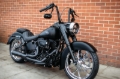 Picture of Kuryakyn Heavy Industry Grips Throttle-By-Wire Black