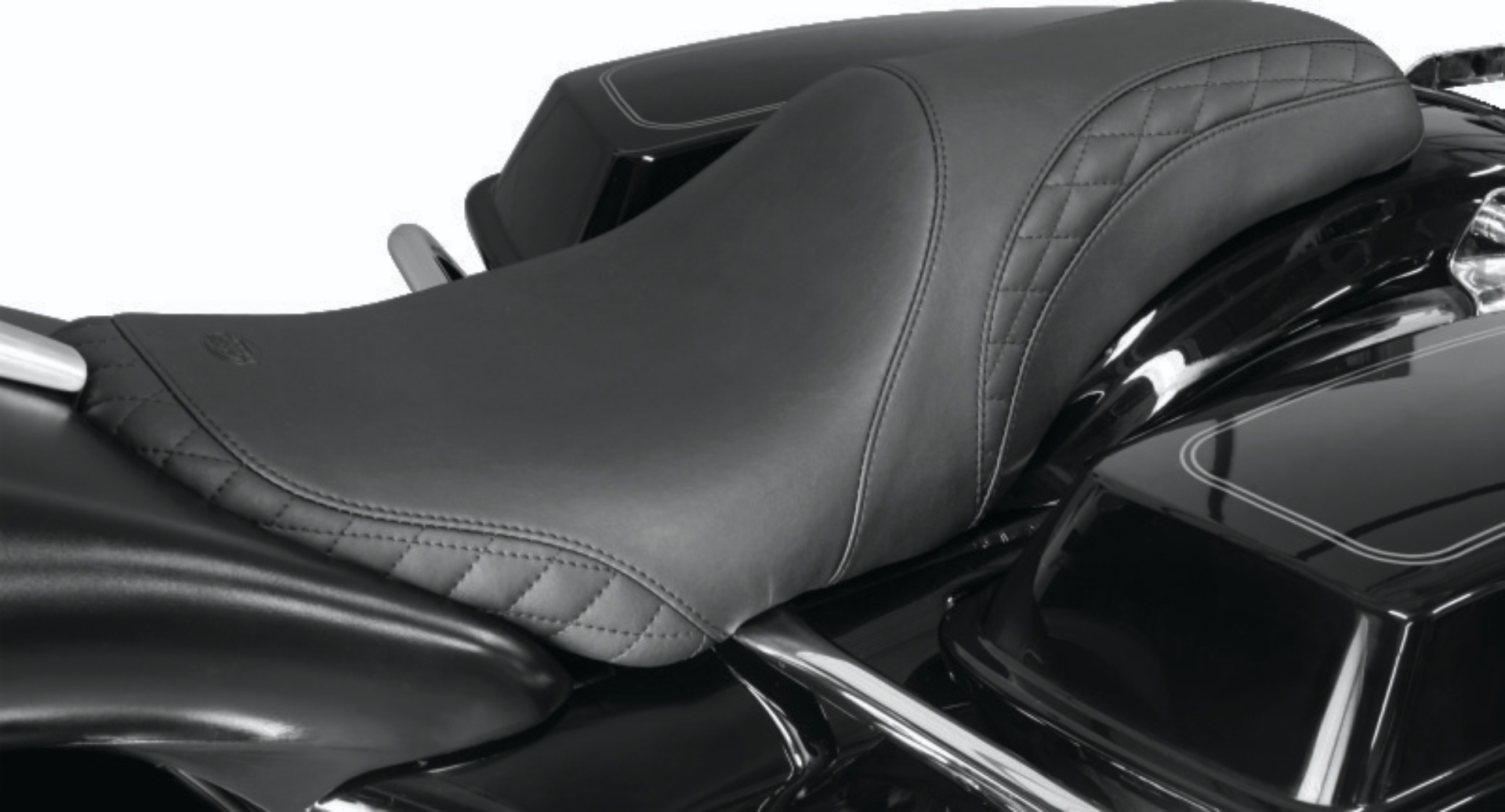 Picture of Mustang 06-17 Harley Dyna Standard Touring Solo Seat - Black