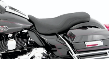 Picture of Mustang 08-21 Harley Electra Glide Std,Rd Glide,Rd King,Street Glide DayTripper 1PC Seat - Black
