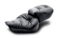 Picture of Mustang 91-05 Harley Dyna Wide Touring 1PC Seat Regal - Black