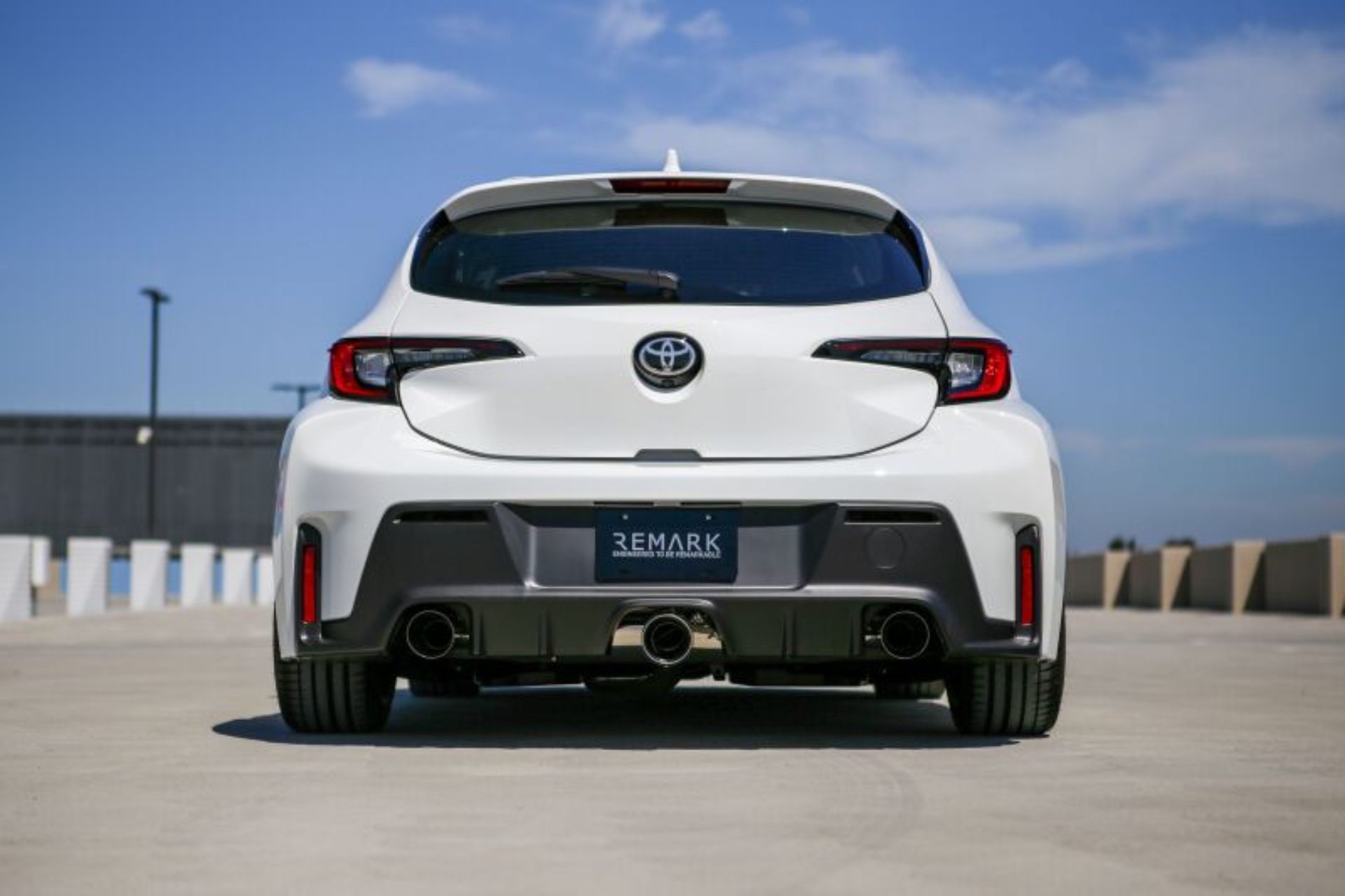 Picture of REMARK Cat-Back Exhaust, Toyota GR Corolla, Elite Spec Stainless Center Cover