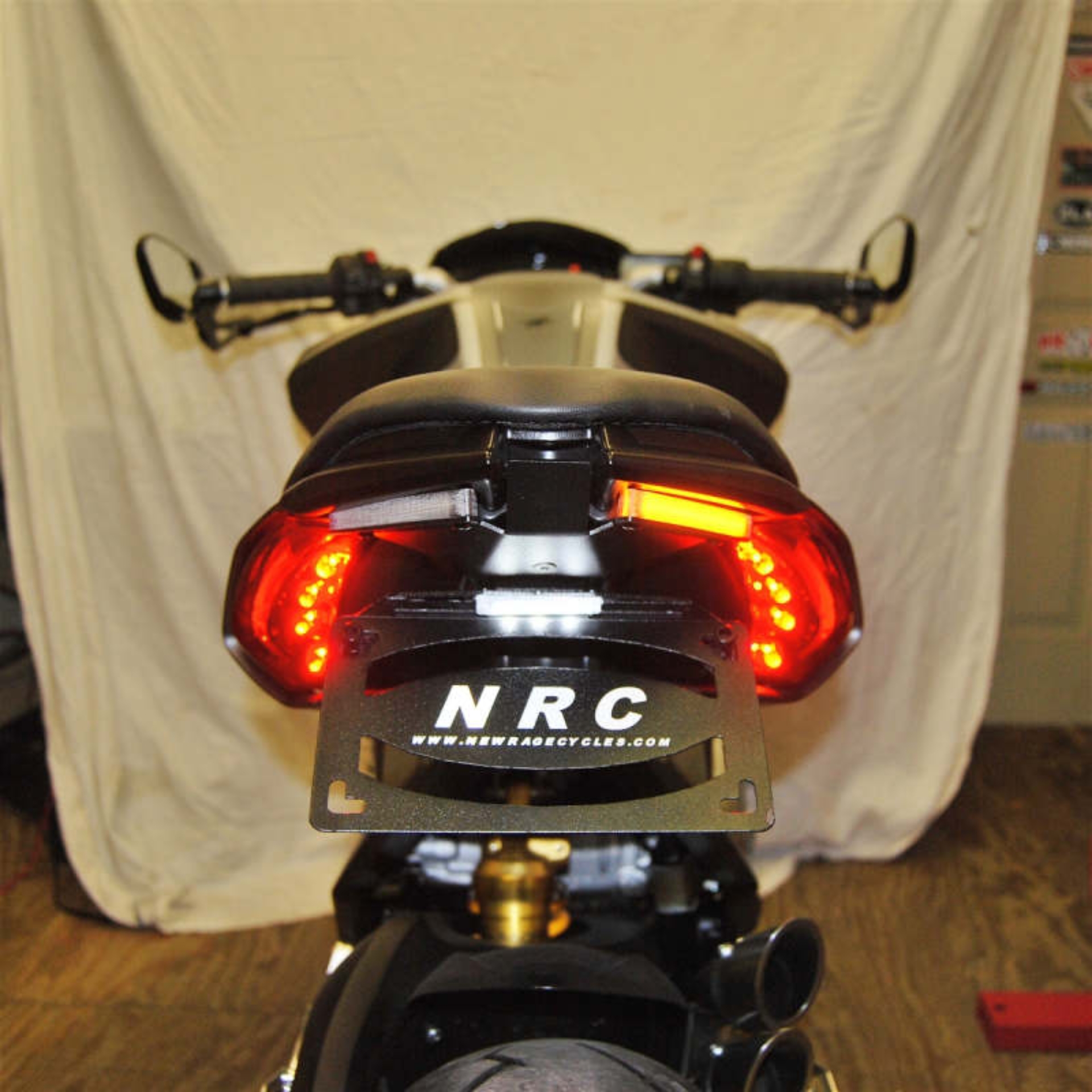 Picture of New Rage Cycles 15-18 MV Agusta Dragster 800 / RR Fender Eliminator Kit