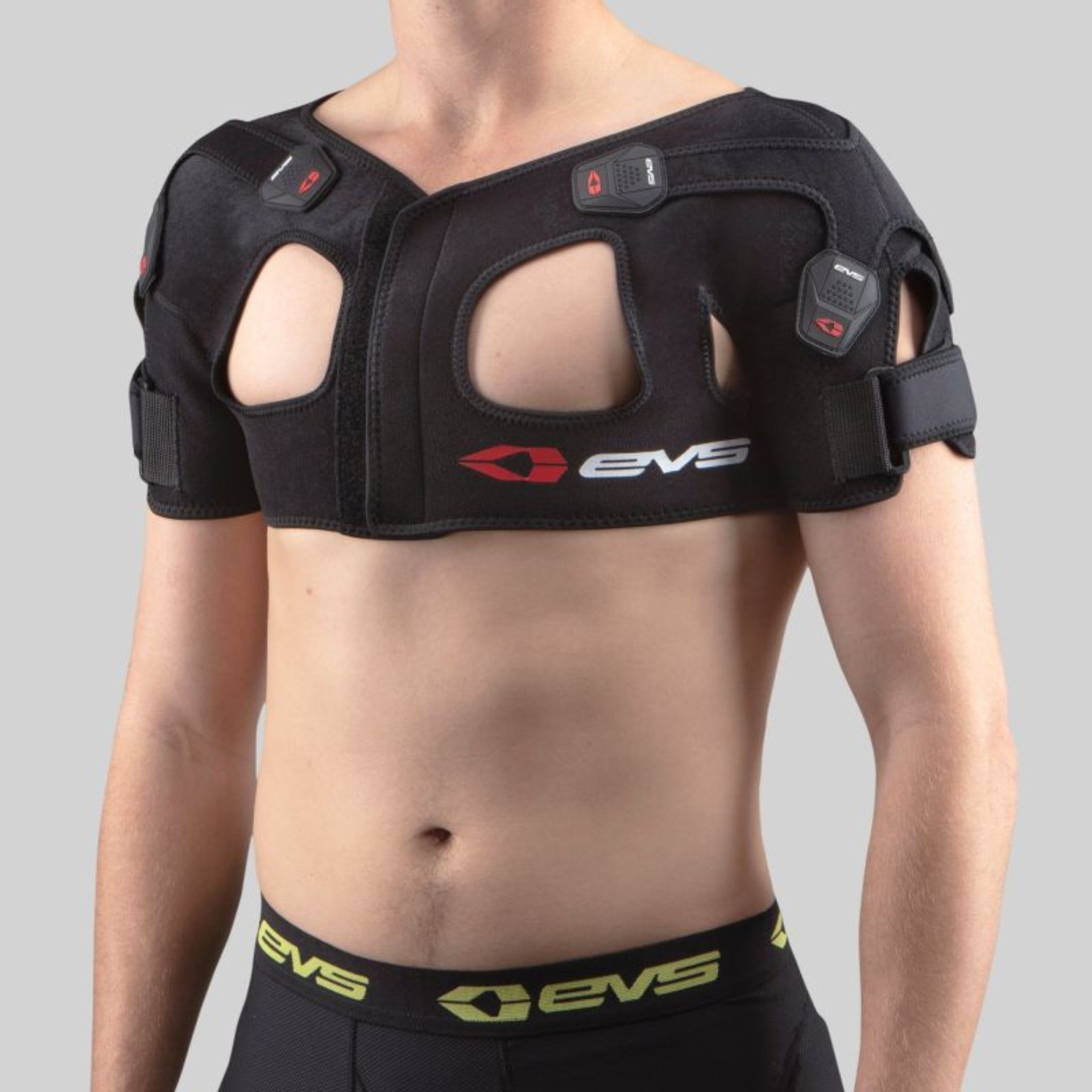 Picture of EVS SB05 Shoulder Brace Black - Medium