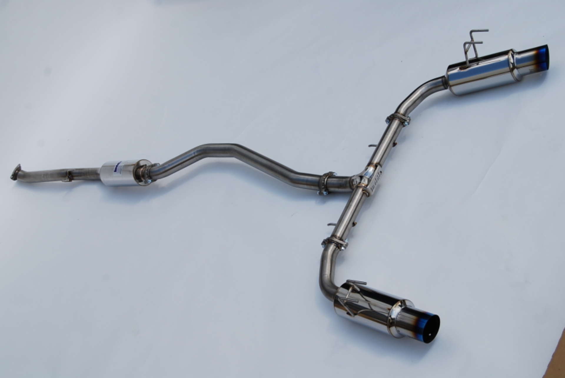 Picture of Invidia 2022+ Honda Civic Si (1.5T) 70mm N1 Cat Back Exhaust - Burnt TI Tips