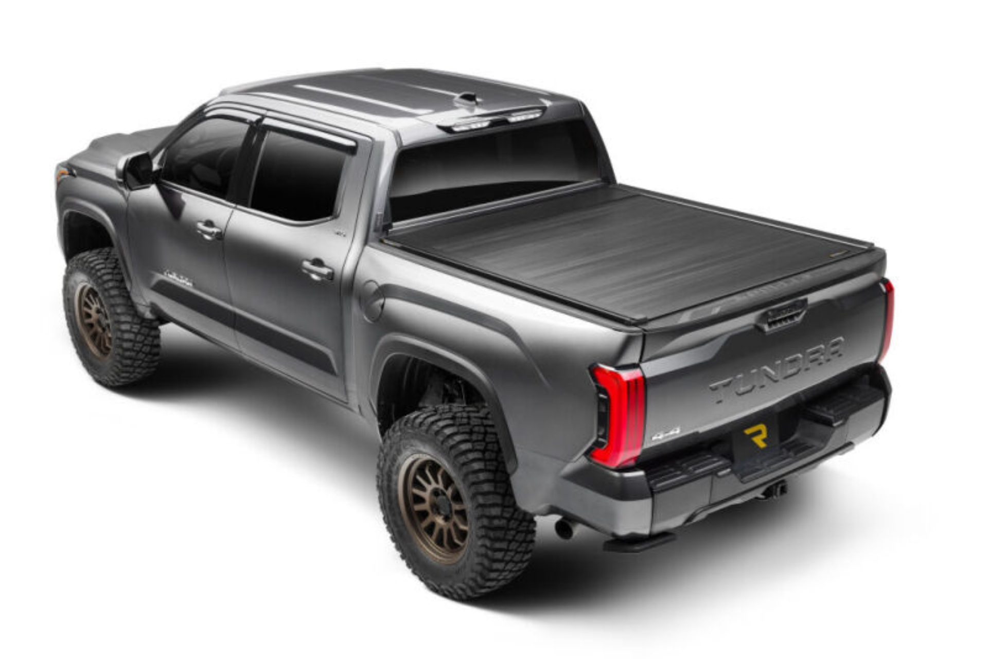 Picture of Retrax 18-21 Toyota Tundra CrewMax 5.5ft. Bed (w/Deck Rail Sys) Retrax EQ