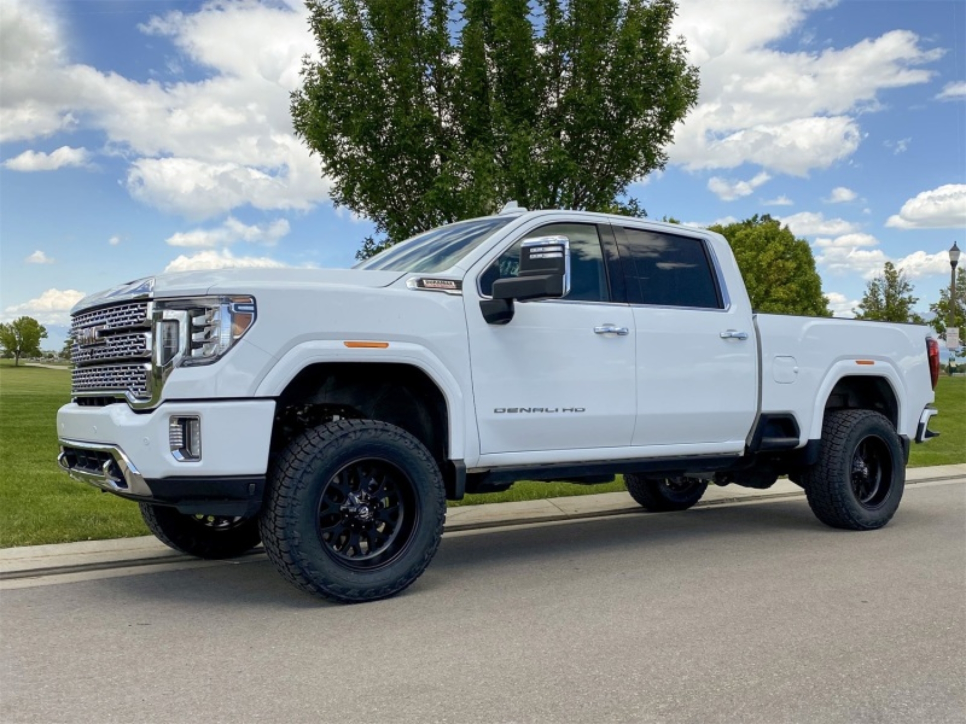Picture of Tuff Country 20-23 Chevy Silverado GMC Sierra 2500HD/3500HD Ball Joint Upper Control Arms