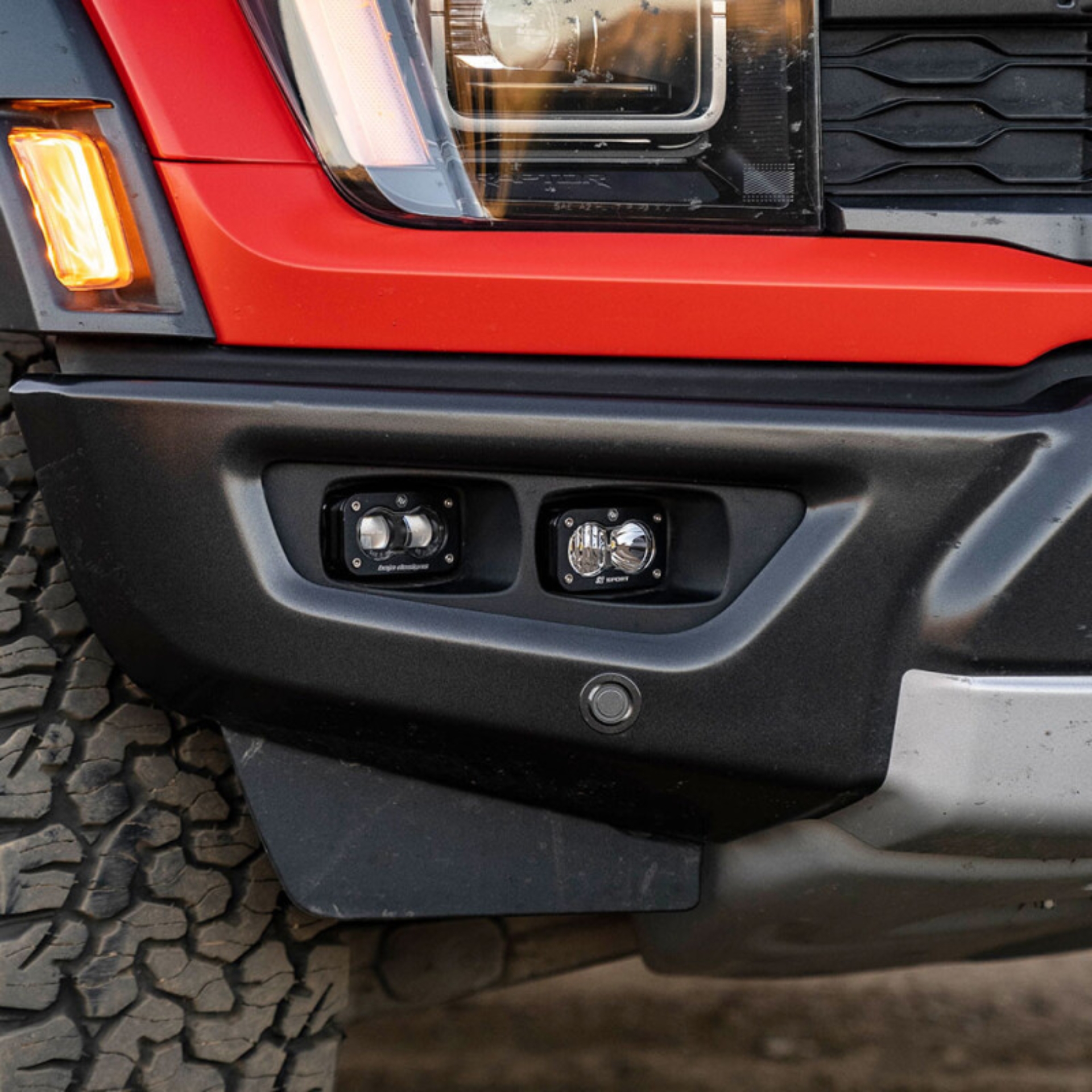 Picture of Baja Designs 21+ Ford Raptor/Bronco S2 SAE Pro Fog Pocket Light Kit Clear