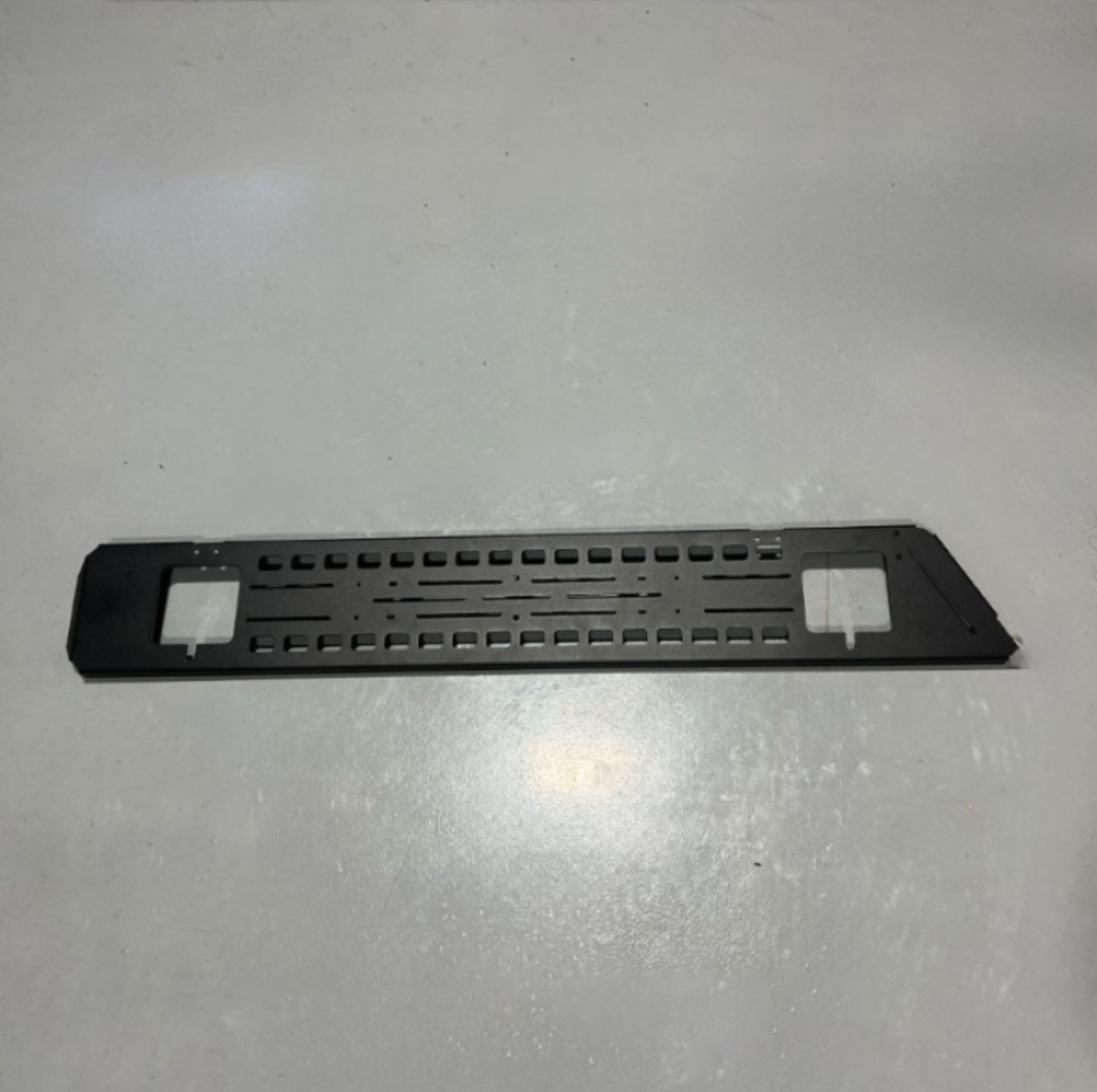 Picture of Rock Slide Engineering 20-23 Jeep Gladiator Overland Rack - Flip Up Sides