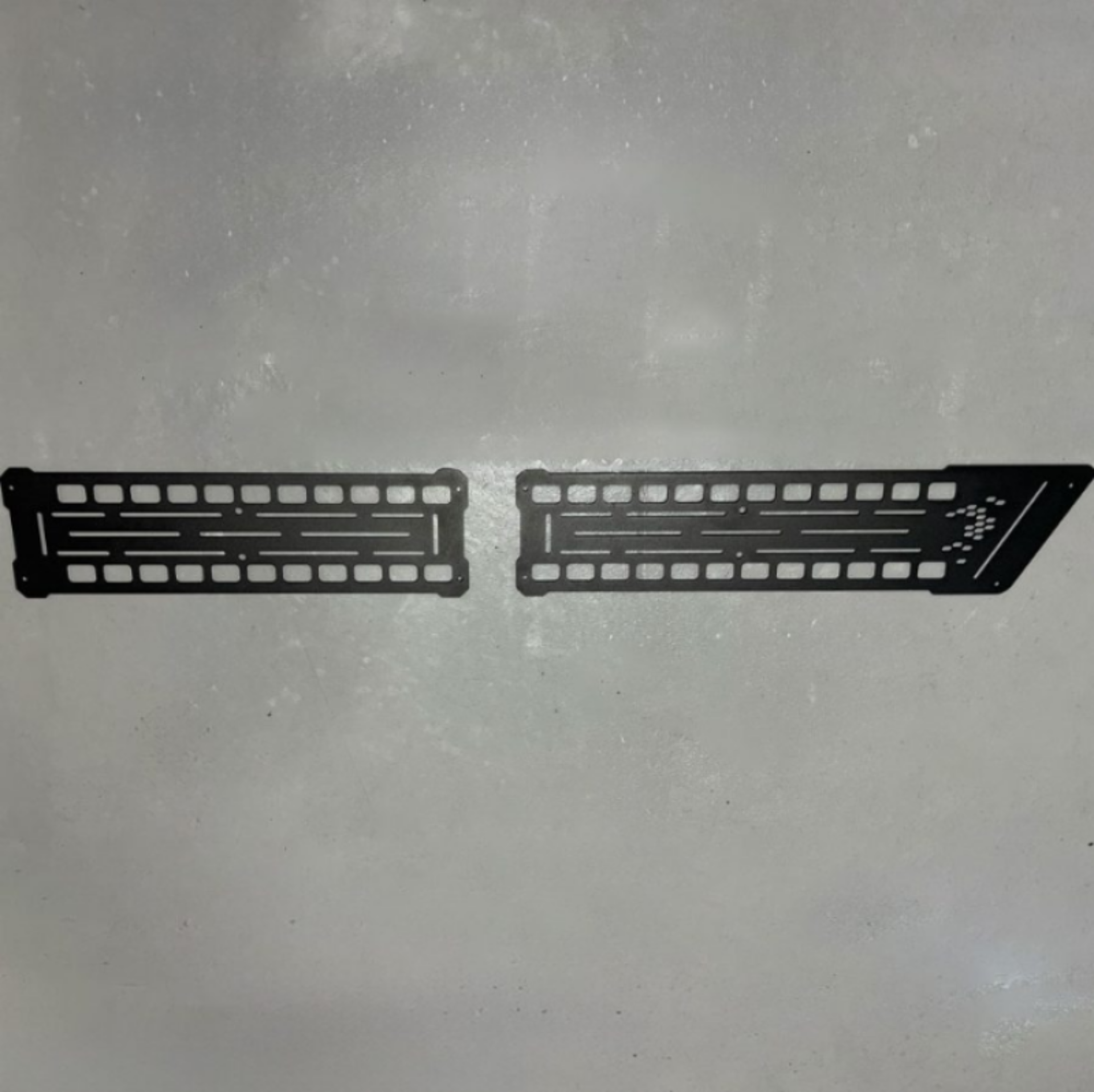 Picture of Rock Slide Engineering 15-22 Tacoma Bed Rack - Fixed Sides