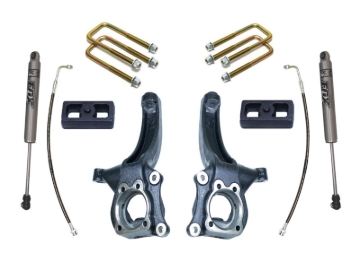 Picture of MaxTrac 15-18 Chevrolet Colorado 2WD 4in/2in MaxPro Elite Spindle Lift Kit w/FOX Shocks