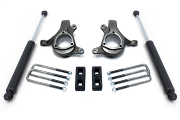 Picture of MaxTrac 99-06 GM C1500 2WD 3in/2in Spindle Lift Kit
