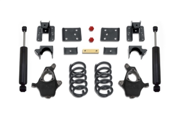 Picture of MaxTrac 07-13 GM C/K1500 2WD/4WD Extended/Crew Cab 3in/5in Lowering Kit